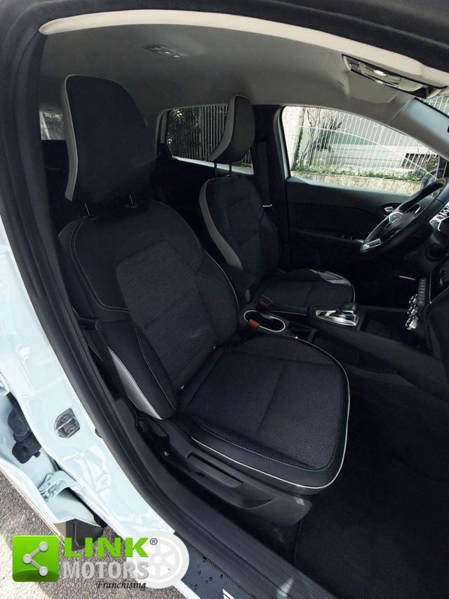 RENAULT Captur 1.6 Full Hybrid E-Tech 145 CV Techno