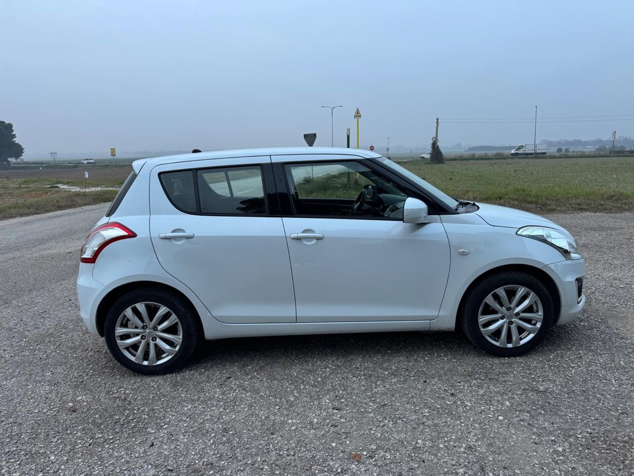 Suzuki Swift 1.2 VVT 5 porte B-Top