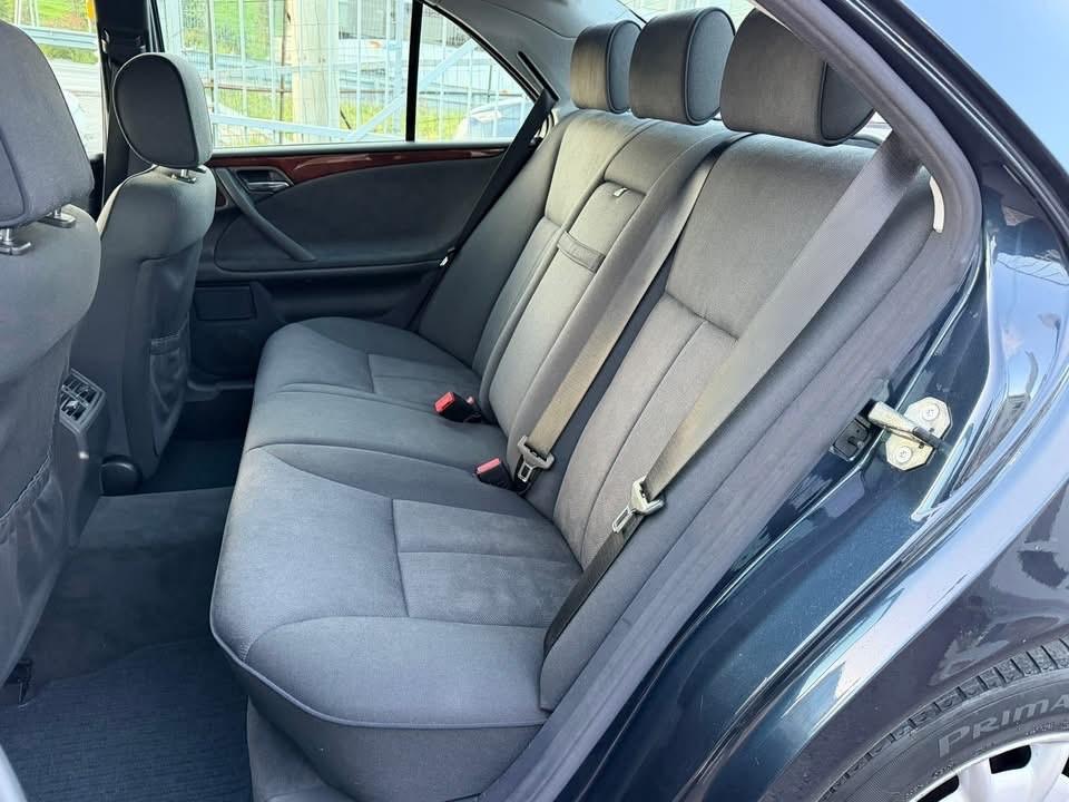 Mercedes-benz E 220 CDI cat Elegance