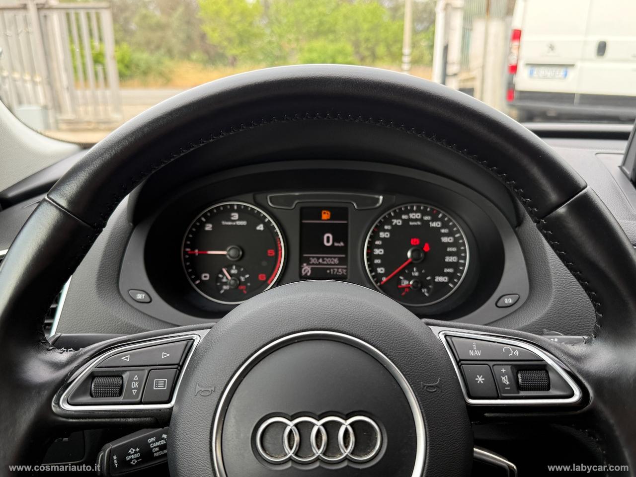 AUDI Q3 2.0 TDI 120CV Business