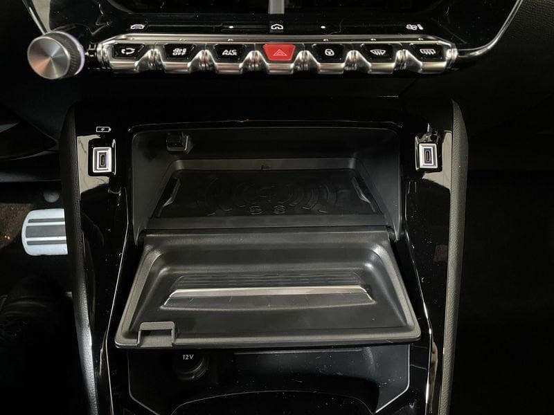 Peugeot 208 Hybrid 136 e-DCS6 GT