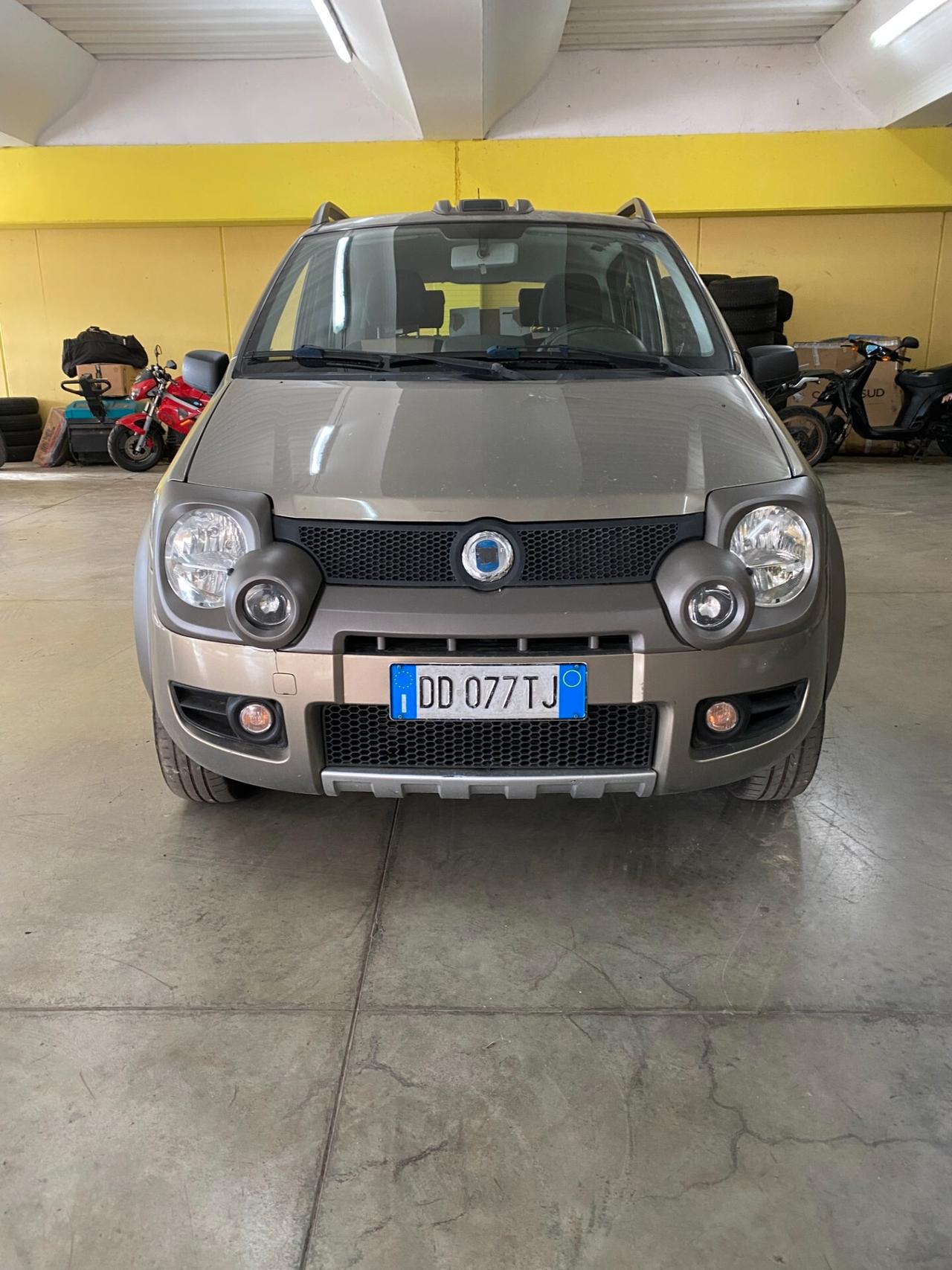 Fiat Panda 1.3 MJT 16V 4x4 Cross
