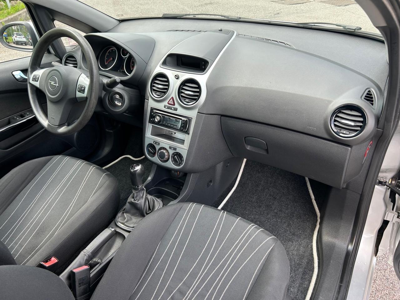 Opel Corsa 1.2 5 porte Cosmo *GPL FINO 2029*