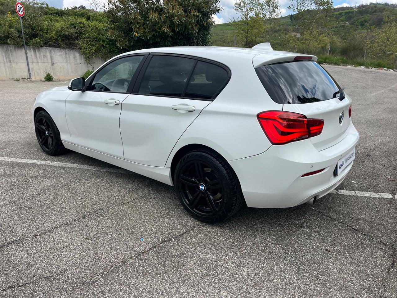 Bmw 116 116d 5p. Sport