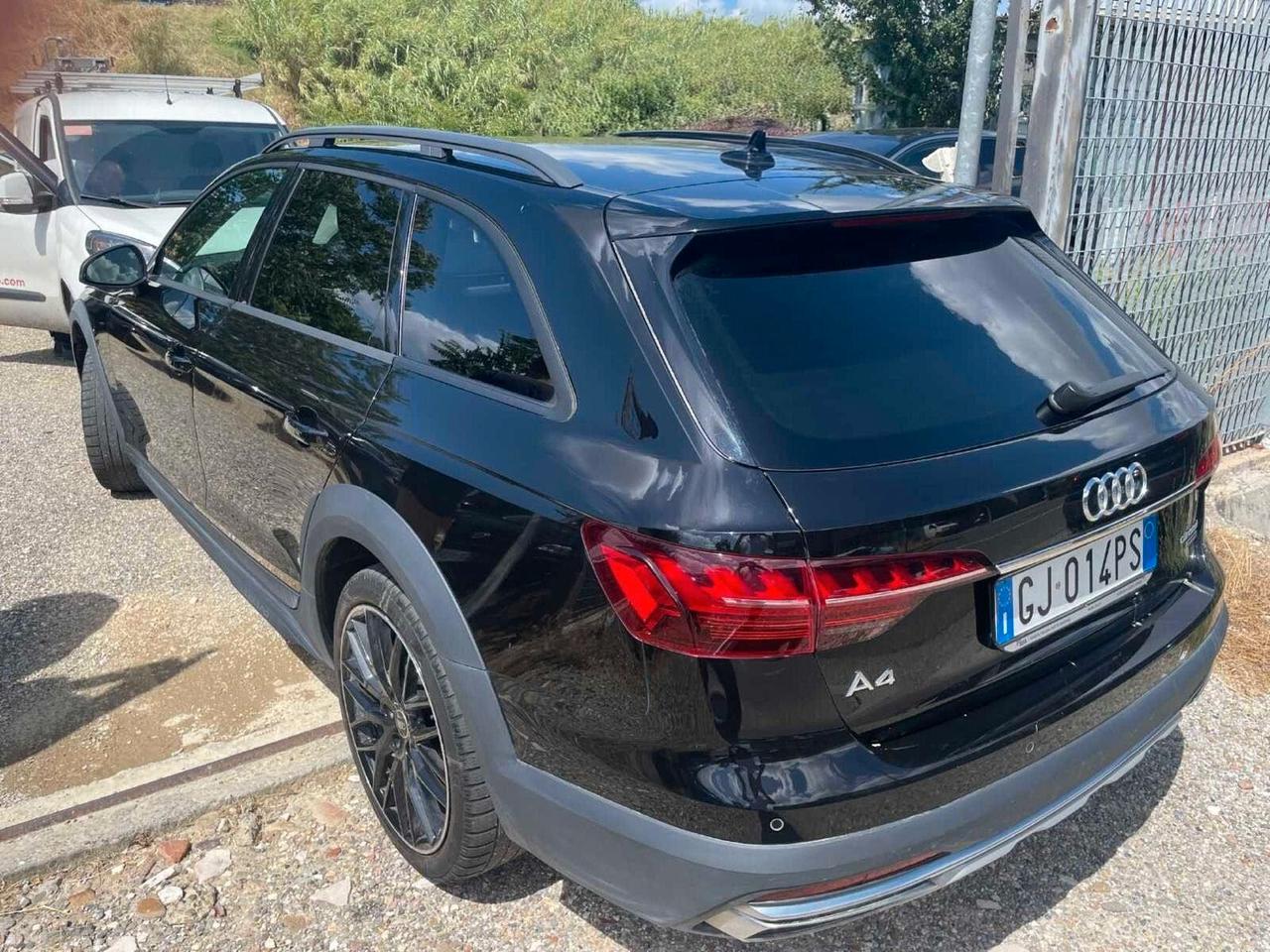 Audi A4 allroad 2.0 tdi Quattro S-tronic 204 CV
