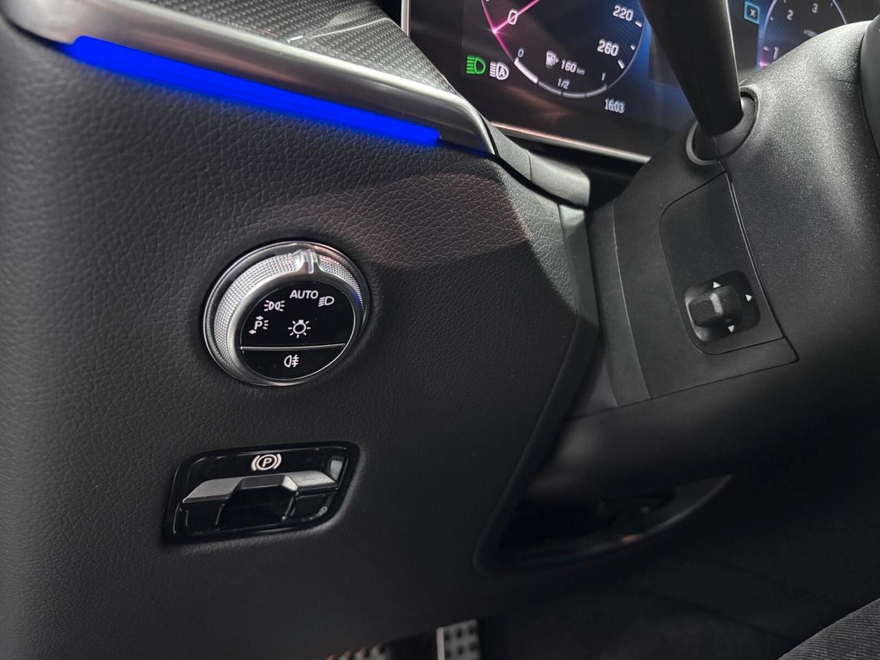 MERCEDES-BENZ GLC 220D 4MATIC PREMIUM AMG-TETTO-LED