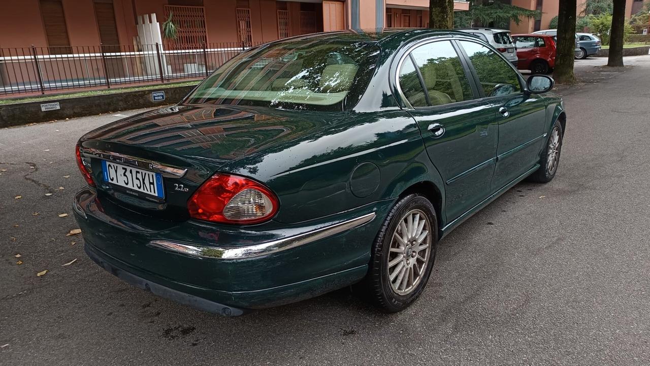 Jaguar X-Type 2.2D cat Sport