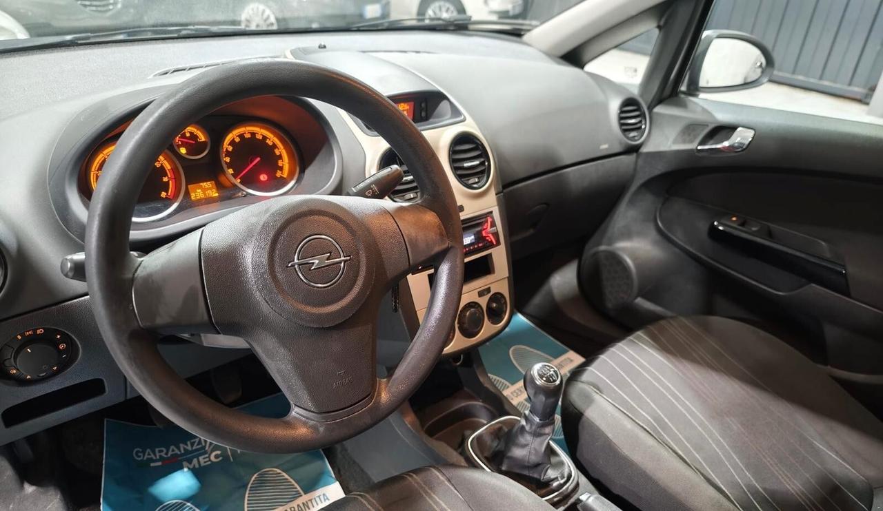 Opel Corsa Benzina Neopatentati
