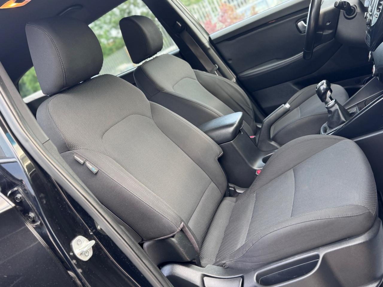 Kia Carens 1.7 Diesel 115cv 7 posti Neopatentati 2014