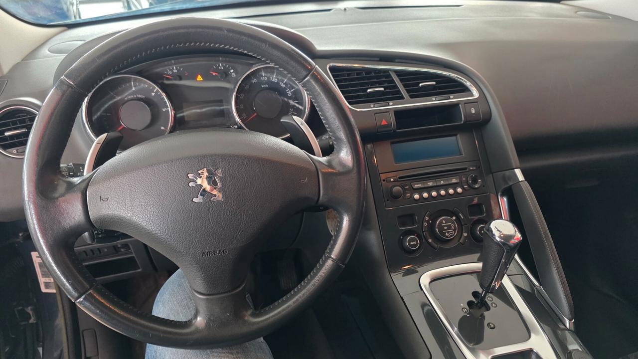Peugeot 3008 1.6 HDi 112CV cambio robotizzato Tecno