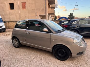Lancia Ypsilon 1.4 Oro Ecochic GPL