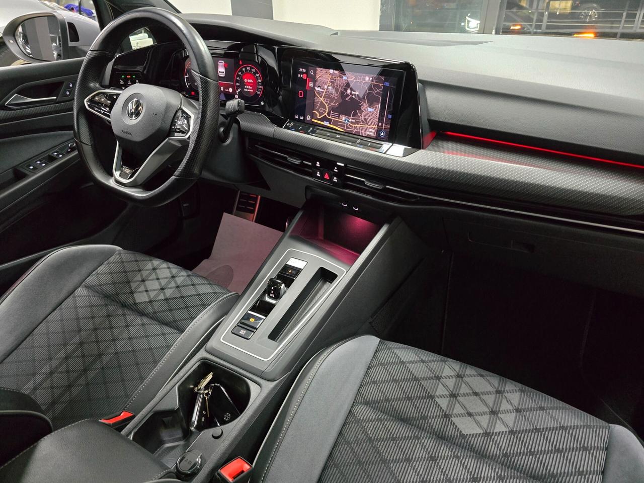 Volkswagen Golf 2.0 TDI 150 CV DSG SCR R-Line (Tetto panorama)