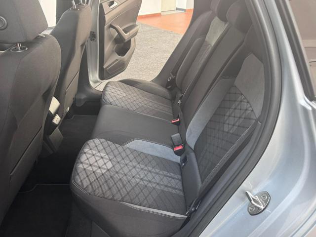 VOLKSWAGEN Taigo 1.0 TSI 115 CV DSG R-Line NEOPAT.|TETTO|LED|18'