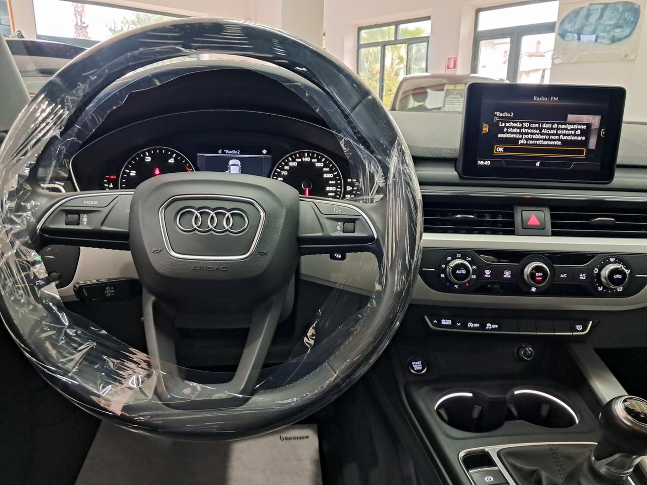 Audi A4 Avant 2.0 TDI 150 CV ultra Business Sport