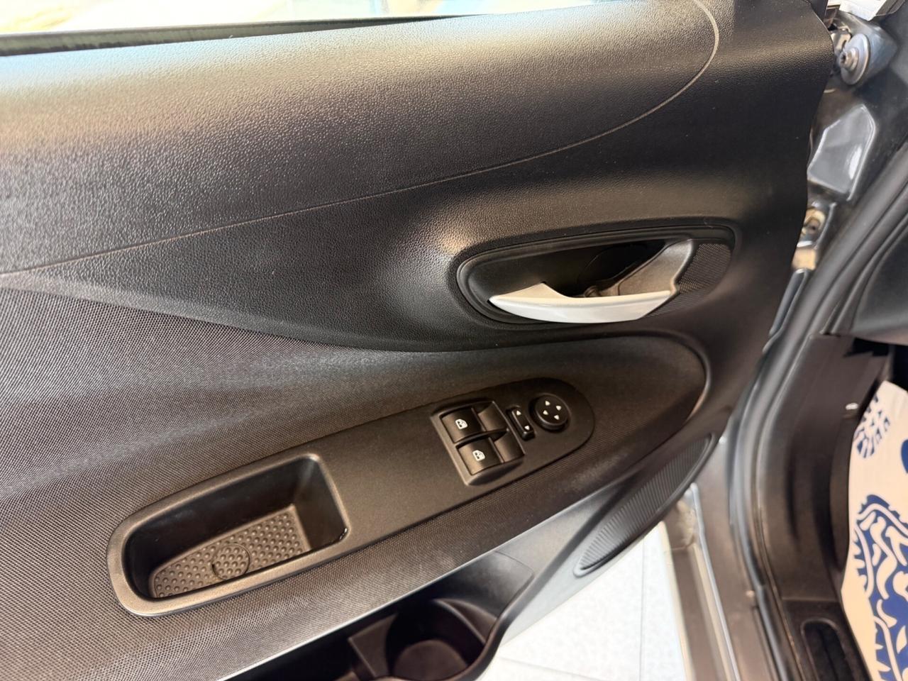 Fiat Punto 1.4 Metano Neopatentati