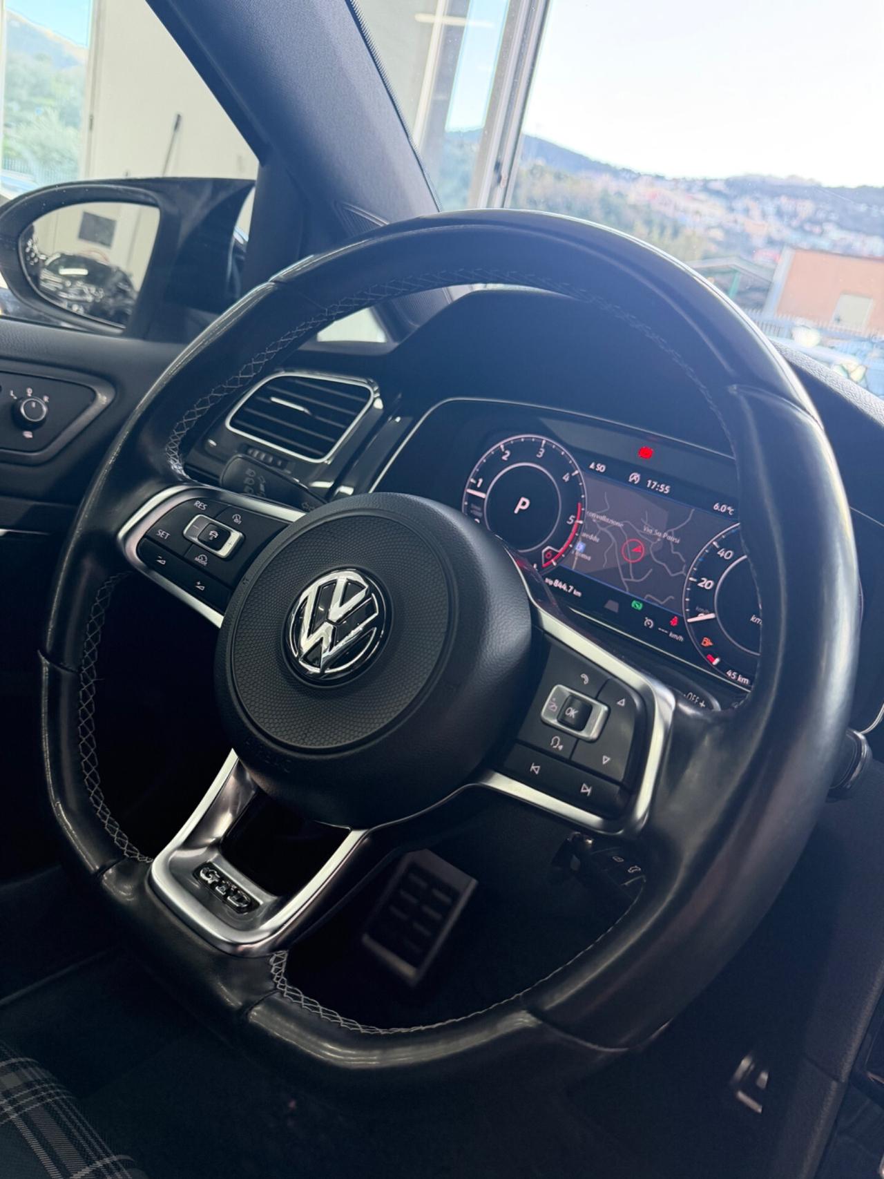 VW GOLF 7.5 GTD 2.0 TDI DSG 5p. FINANZIABILE
