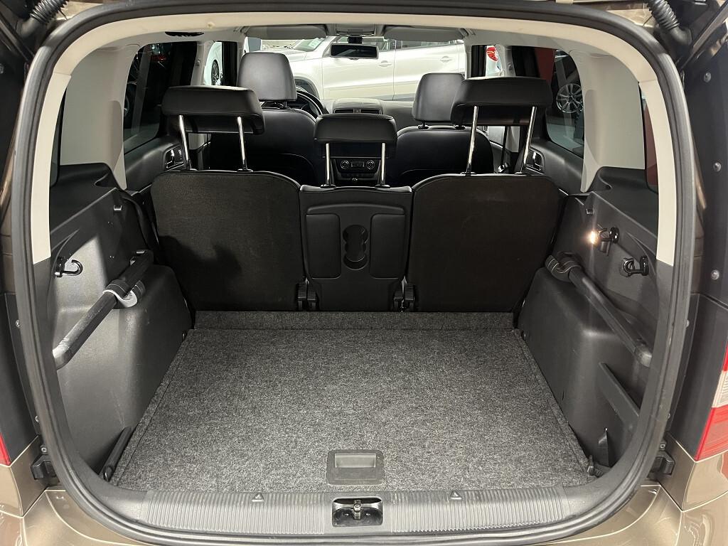 Skoda Yeti Outdoor 2.0 TDI CR 140 CV DSG 4x4 Elegance