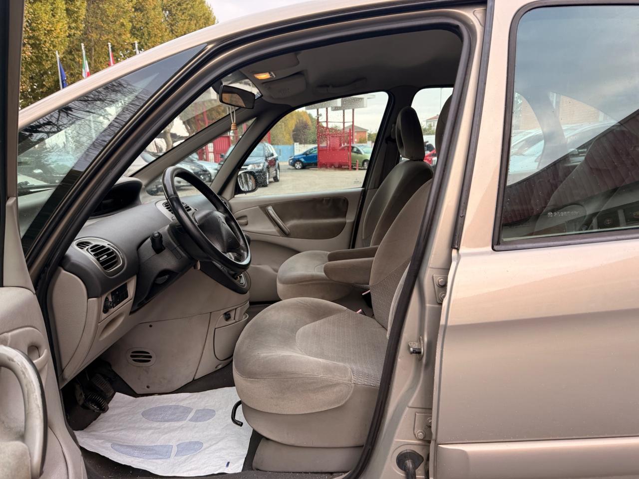 Citroen Xsara Picasso 1.6 HDi 90CV Elegance