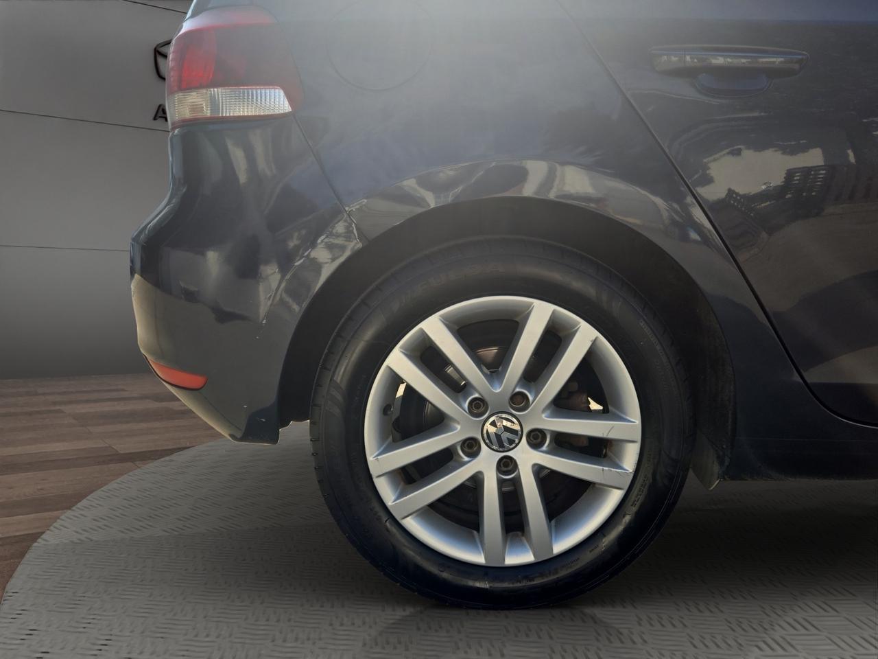 Volkswagen Golf - 5 Porte 5p 2.0 tdi Highline 140cv