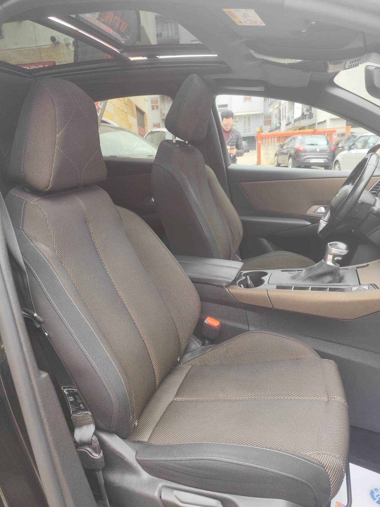 Ds 7 Crossback 1.5 BlueHDi 130CV Grand Chic * TETTO * Navi * MANUALE* Garantita 12 Mesi