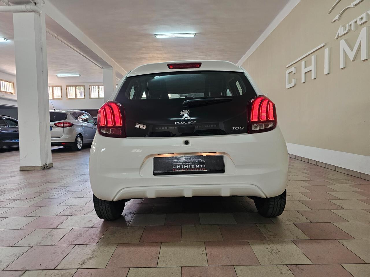 Peugeot 108 PureTech 82 5 porte Allure TOP! GPL INSTALLATO NEL 2023