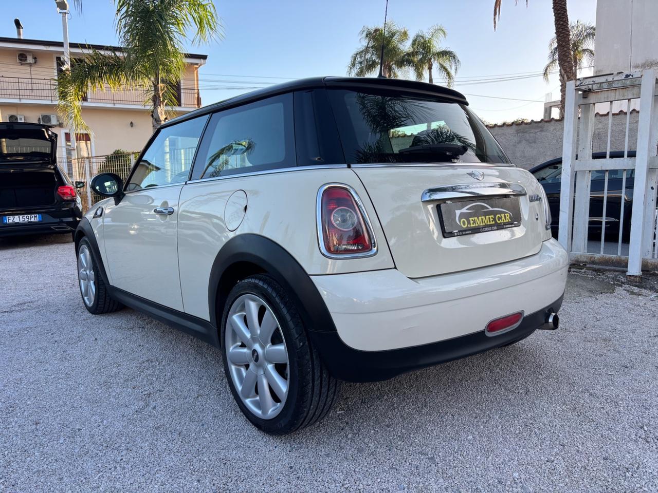 MINI COOPER D 1.6 109CV 130.000KM