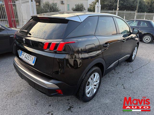 PEUGEOT 3008 BlueHDi 120 S&S Business