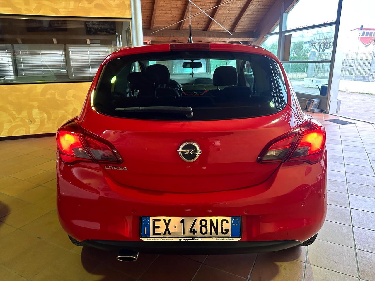 Opel Corsa 1.4 90CV Coupé b-Color 77.000km