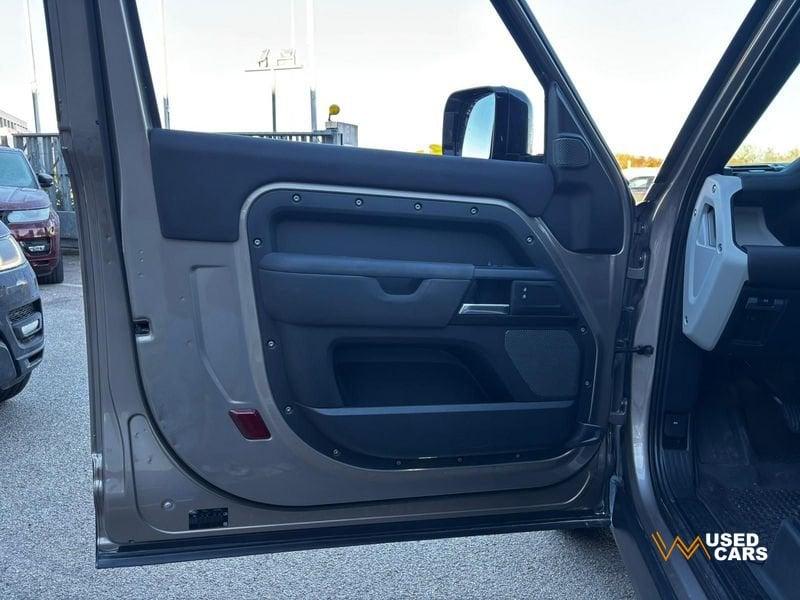Land Rover Defender Defender 90 3.0D I6 200 CV AWD Auto Hard Top