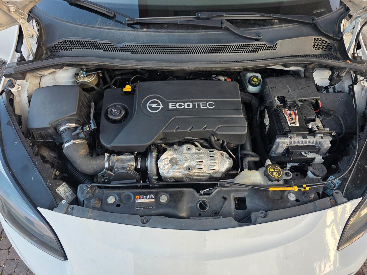 Opel Corsa 1.3 CDTI Van 2 posti con 224.000km Neopatentati ok