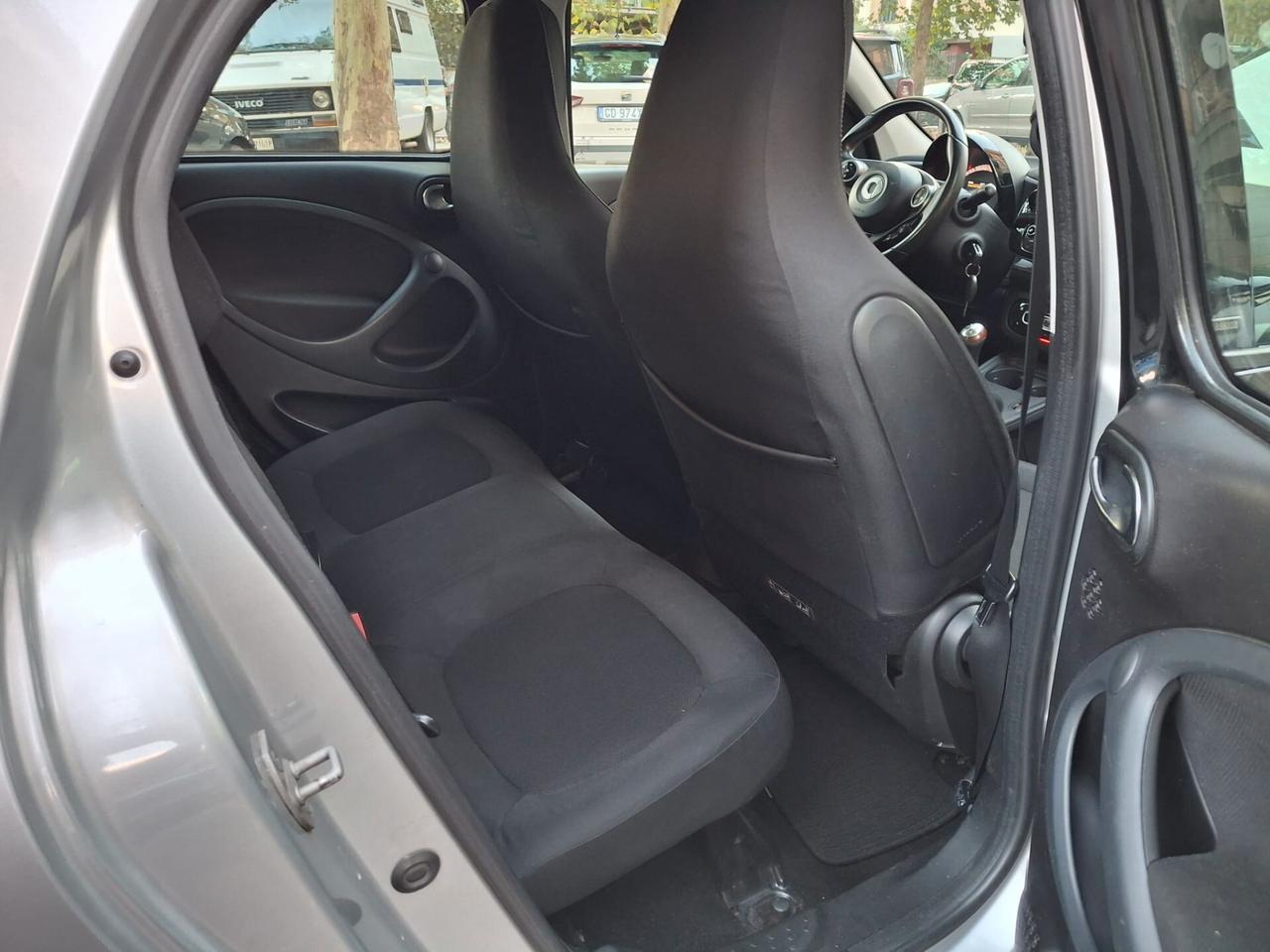 Smart ForFour 1.0 Passion GOMME NUOVE