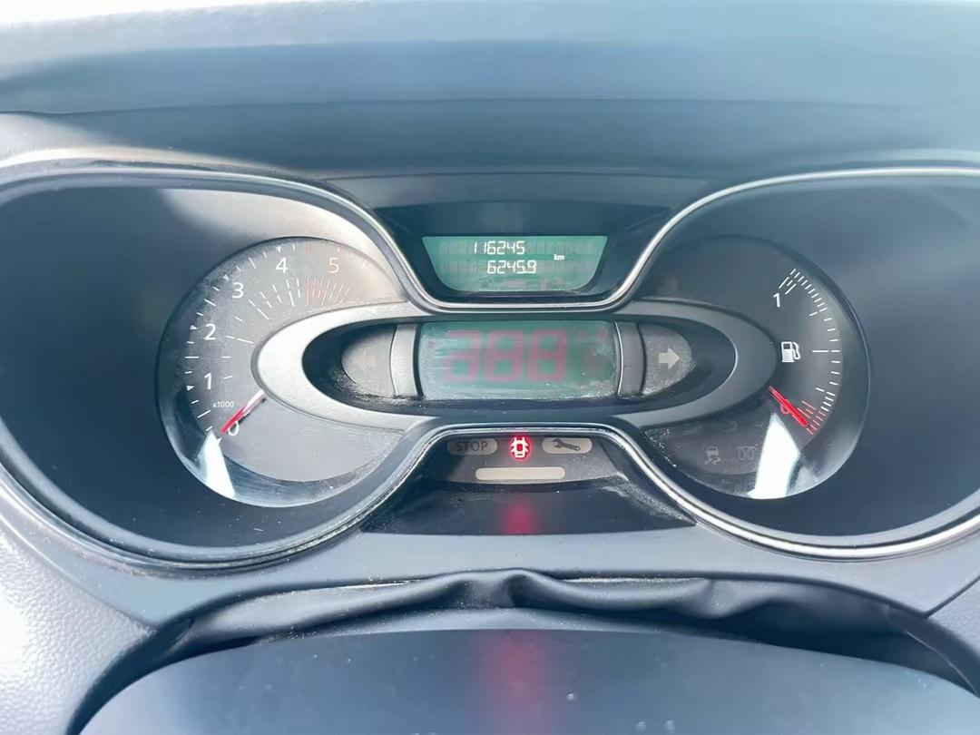 Renault Captur 1.5 diesel 90 cv full led tagliandi renault