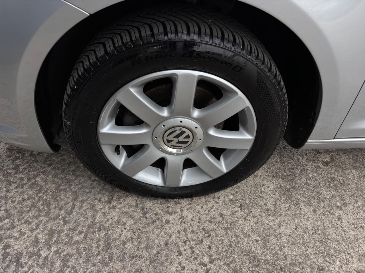 Volkswagen Touran 1.6 TDI DSG. 7 POSTI. Garanzia