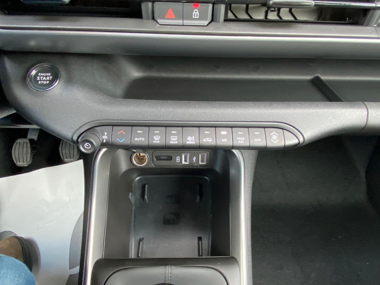 Jeep Avenger 1.2 Turbo 100 CV Summit Pack INFOTAINMENT