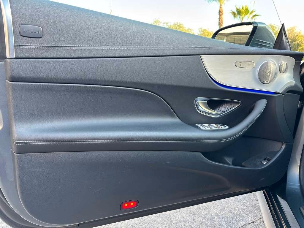 Mercedes E 220 d Cabrio Premium Plus2023/ solo 20.000 km Anticipo 5.000