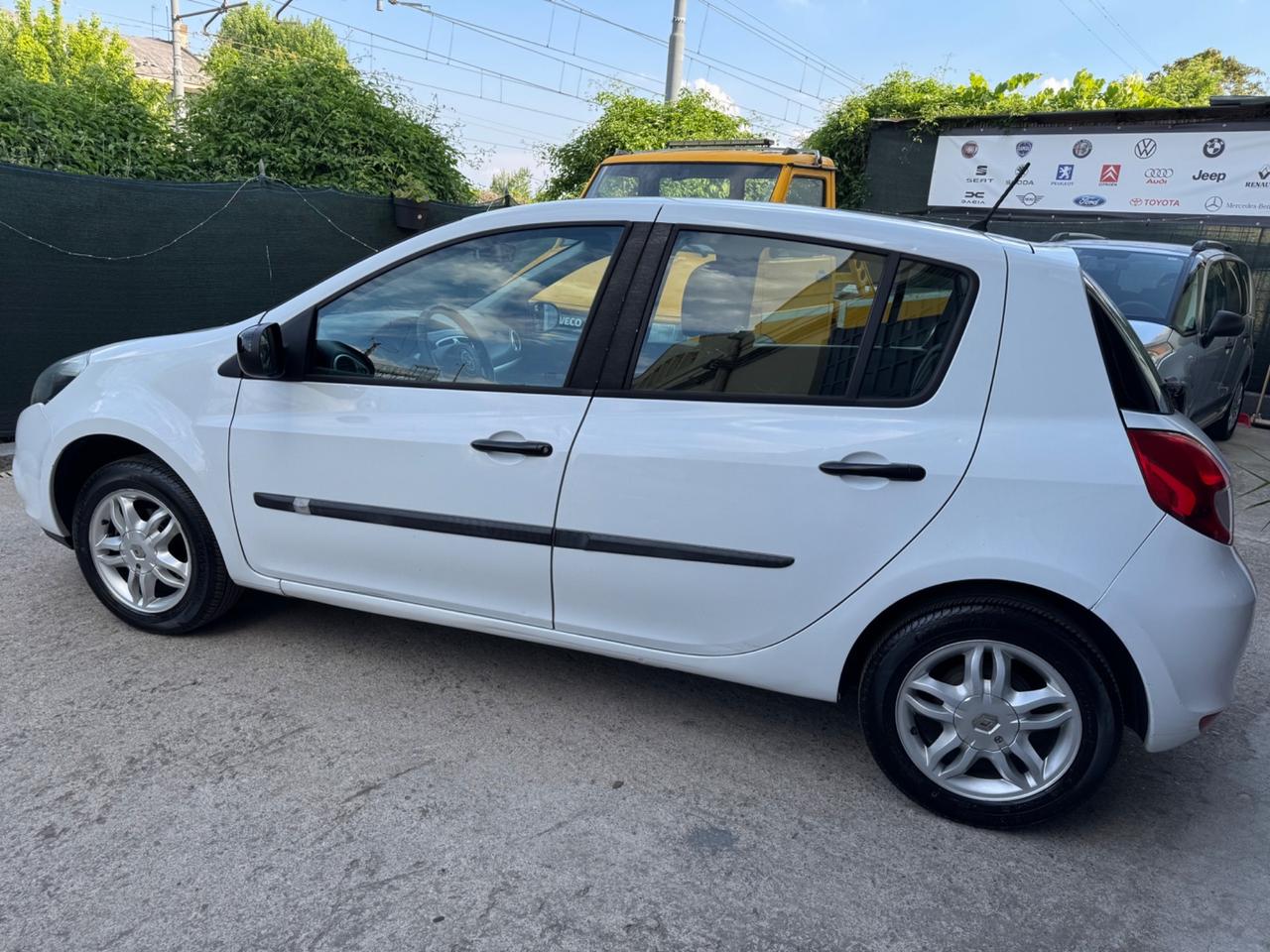Renault Clio Storia 1.2 5 porte GPL Confort