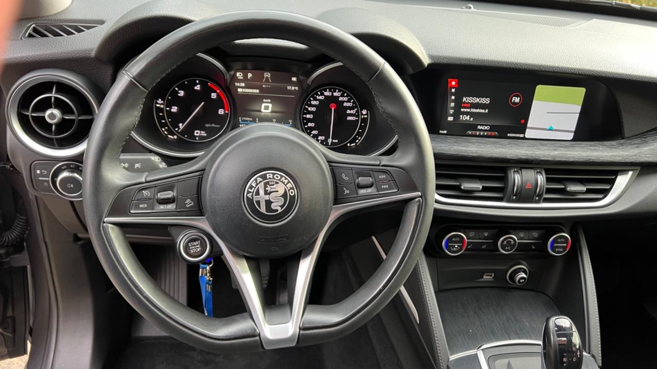 Alfa Romeo Stelvio 2.2 Turbodiesel 210 CV AT8 Q4 Executive