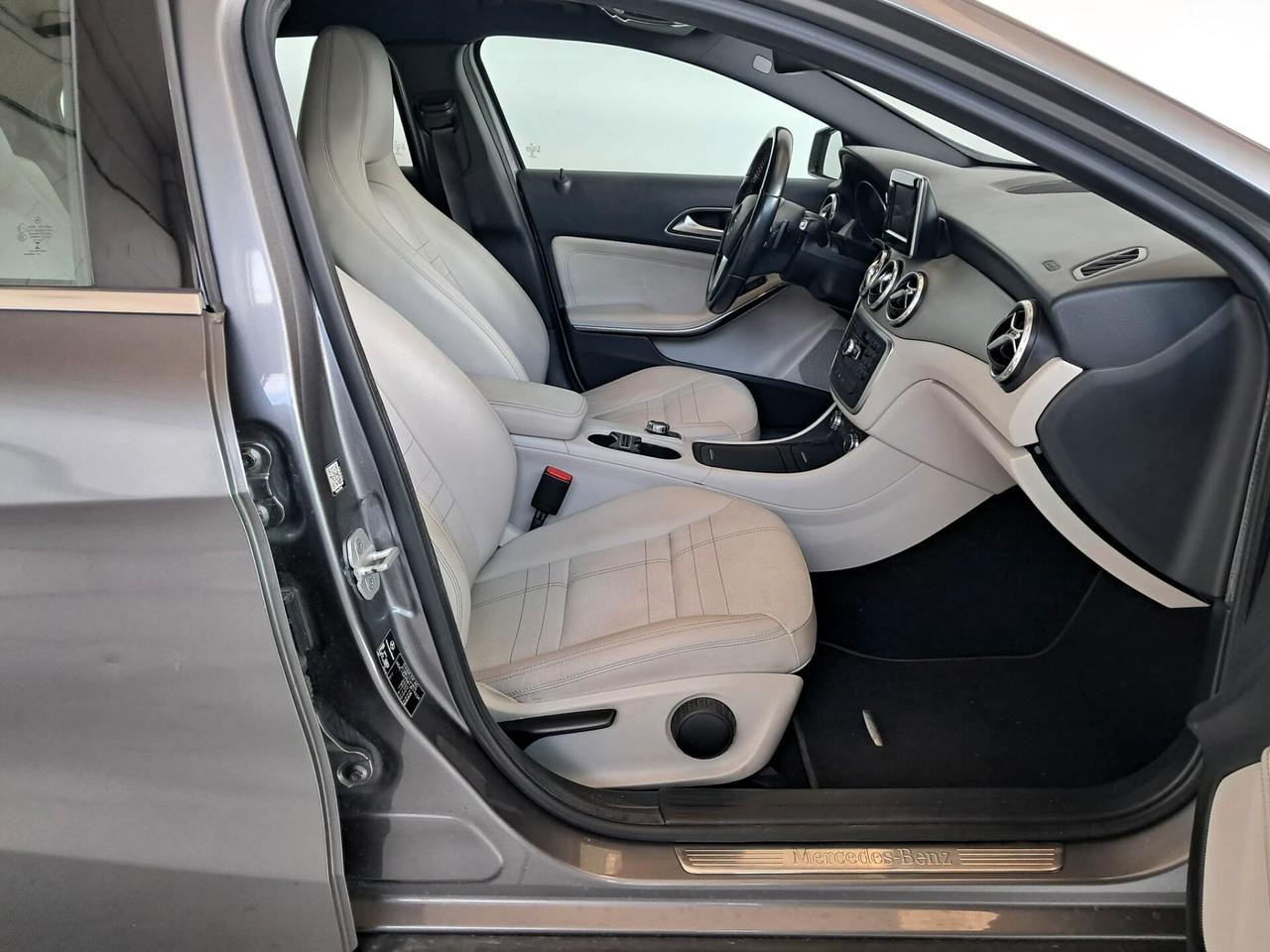 Mercedes-benz GLA 200 CDI Automatic Sport