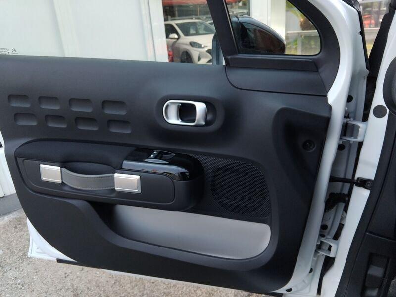 Citroën C3 III 2017 1.2 puretech Shine s&s 83cv