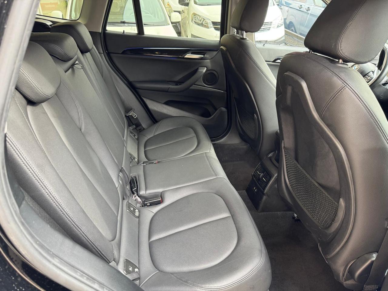 Bmw X1 sDrive18d xLine