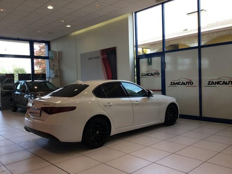 Alfa Romeo Giulia Giulia 2.2 Turbodiesel 160 CV AT8 Super MY19
