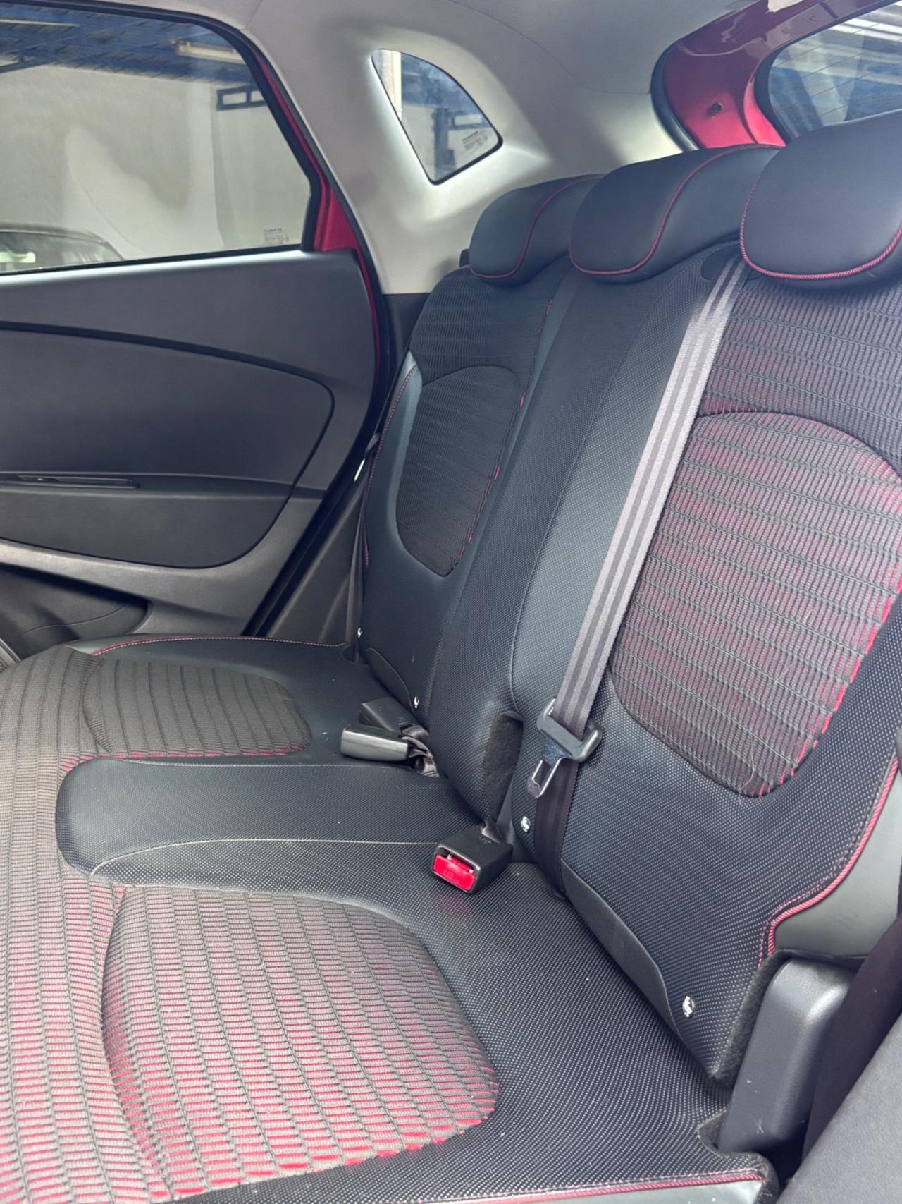 Renault Captur dCi 8V 90 CV EDC Start&Stop Energy Hypnotic