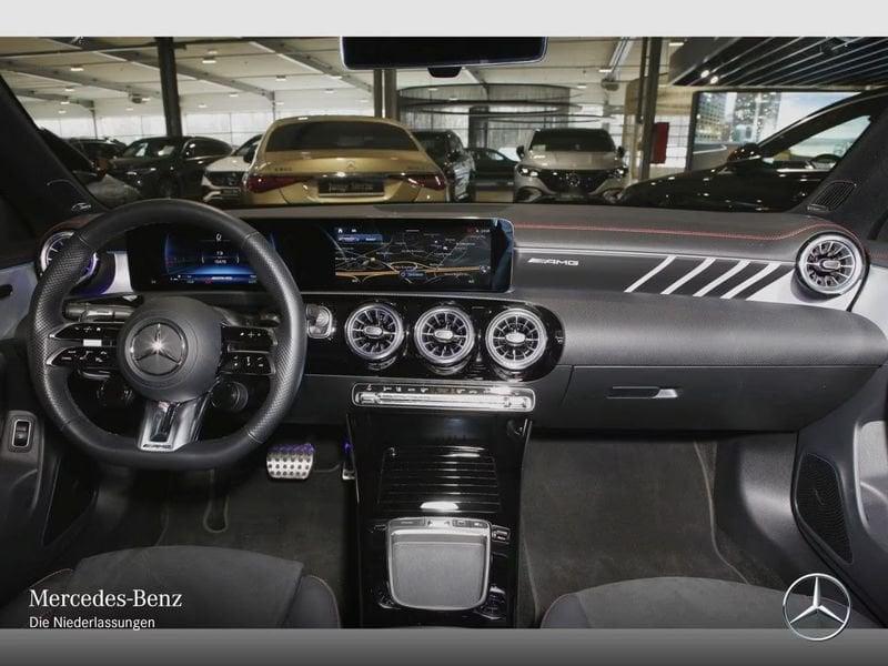 Mercedes-Benz CLA Mercedes-AMG CLA 35 4M Premium AMG Aero Pack 19" Burmester