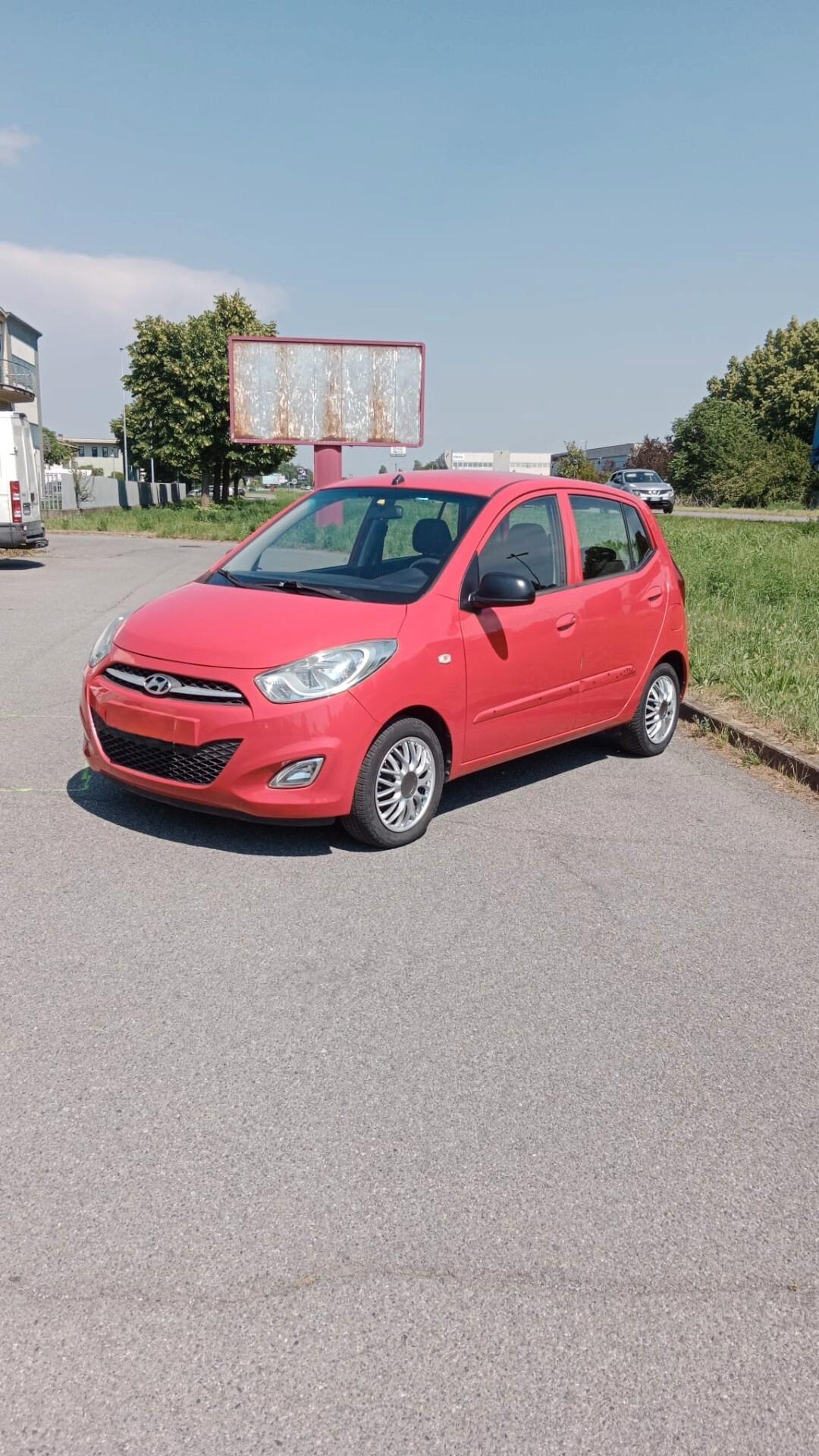 Hyundai i10 1.1 12V Fiorucci Soft Top