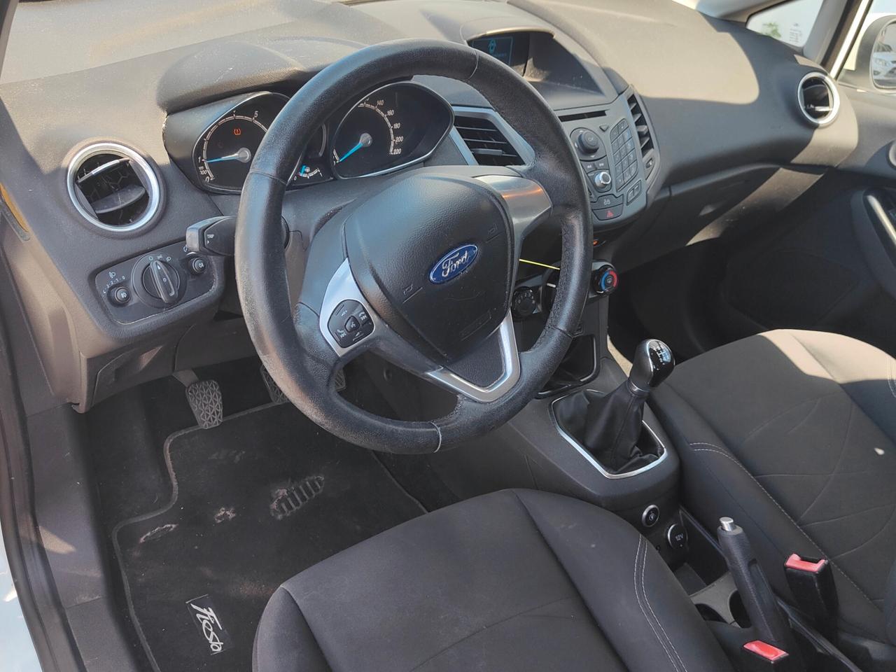 Ford Fiesta 1.4 5p. Bz.- GPL Titanium