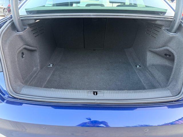 AUDI A4 S tronic S line GARANZIA