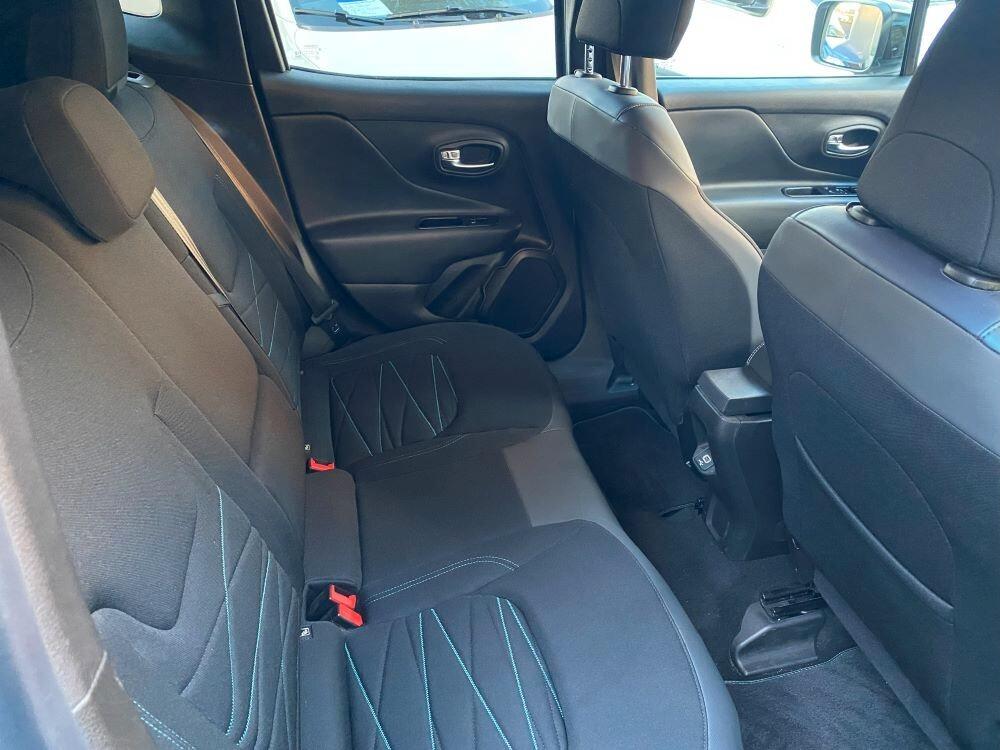 Jeep Renegade 1.5 Turbo T4 MHEV Upland