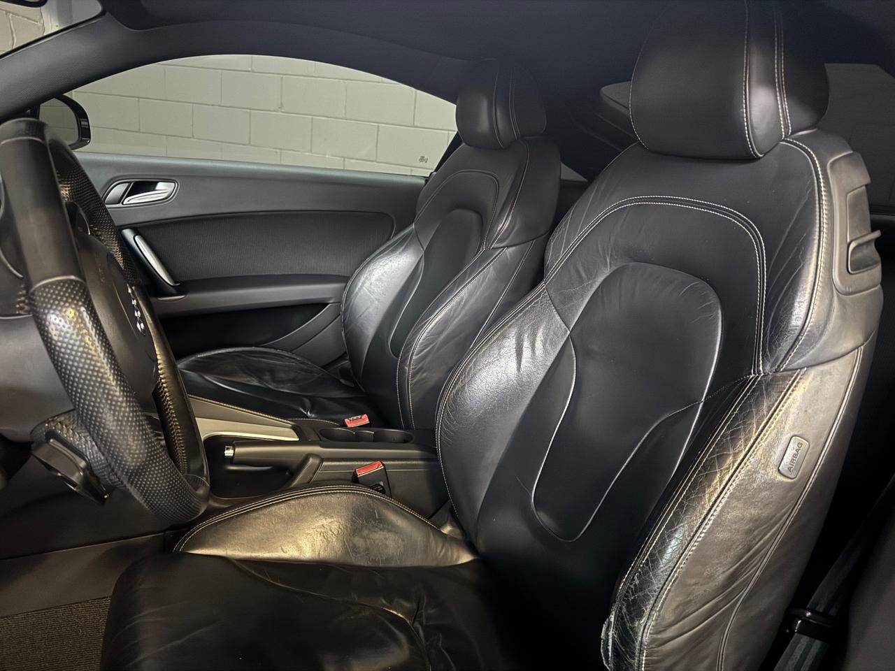 Audi TT S-Line Coupe 2.0 tfsi 260CV Cambio Automatico