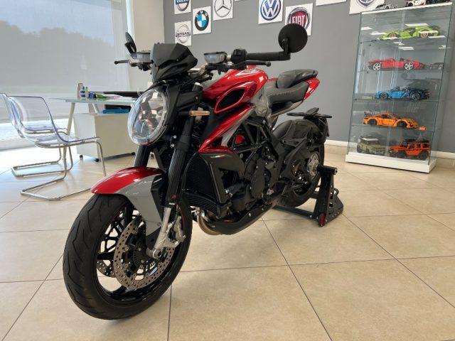 MV AGUSTA Brutale 800 MV AGUSTA BRUTALE 800 RR
