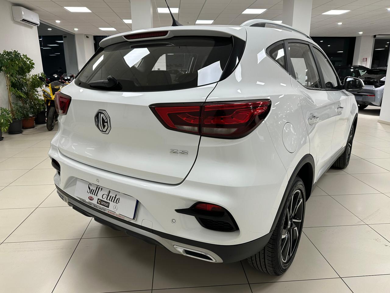 Mg ZS 1.5 VTi-tech Luxury 106 Cv Aziendale - 2023